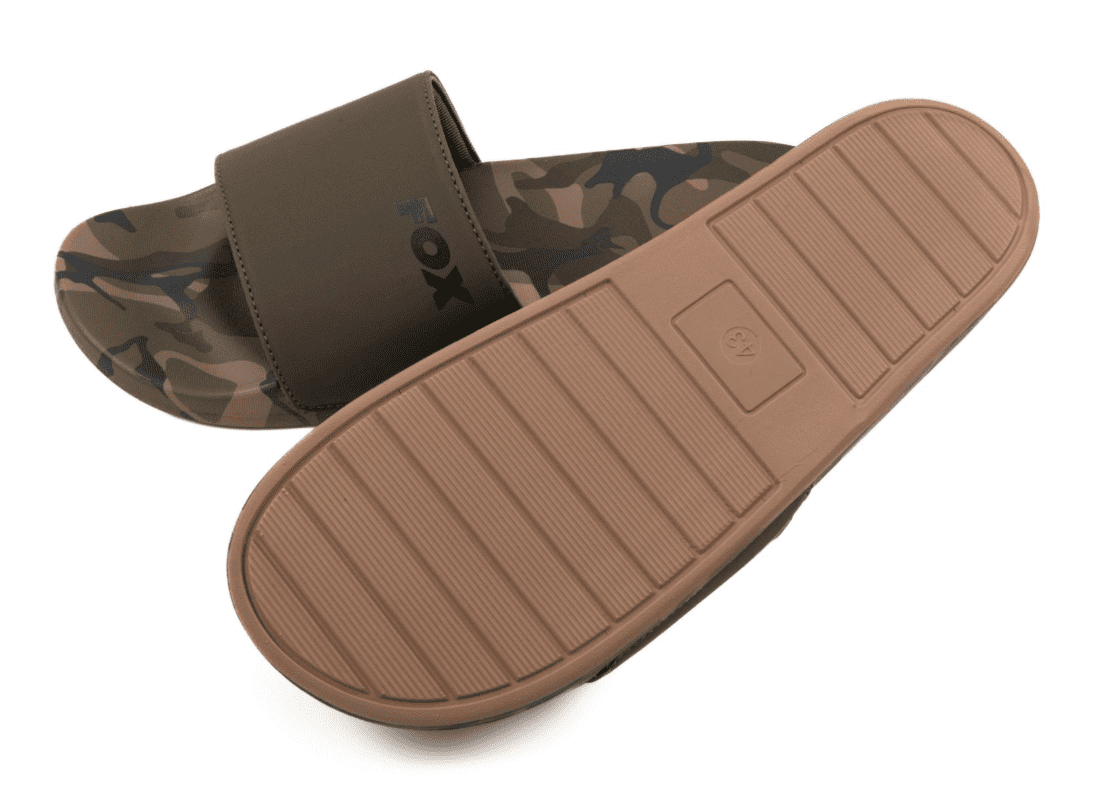 Schuhwerk, Sandale, Schuh, Elektrisches Gerät, Schalter