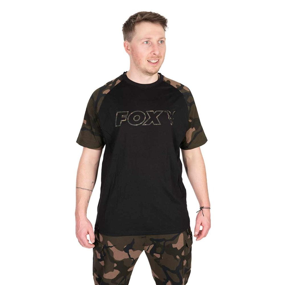 Fox Koszulka z nadrukiem Outline Czarna/Maskująca Mała T-shirt, Person, Militärisch, Militärische Uniform, Ärmel