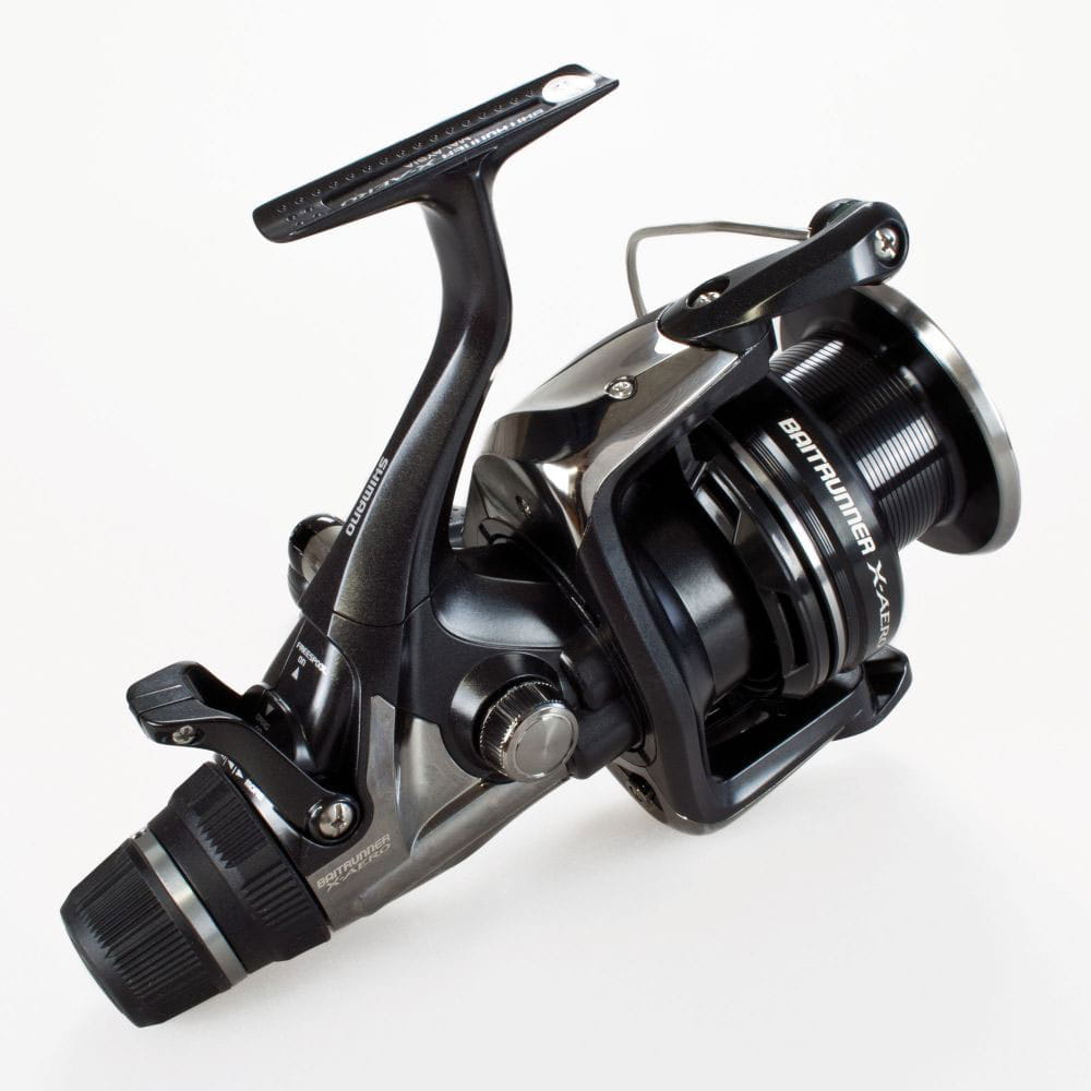 Baitrunner X-Aero 8000 RA seitlich