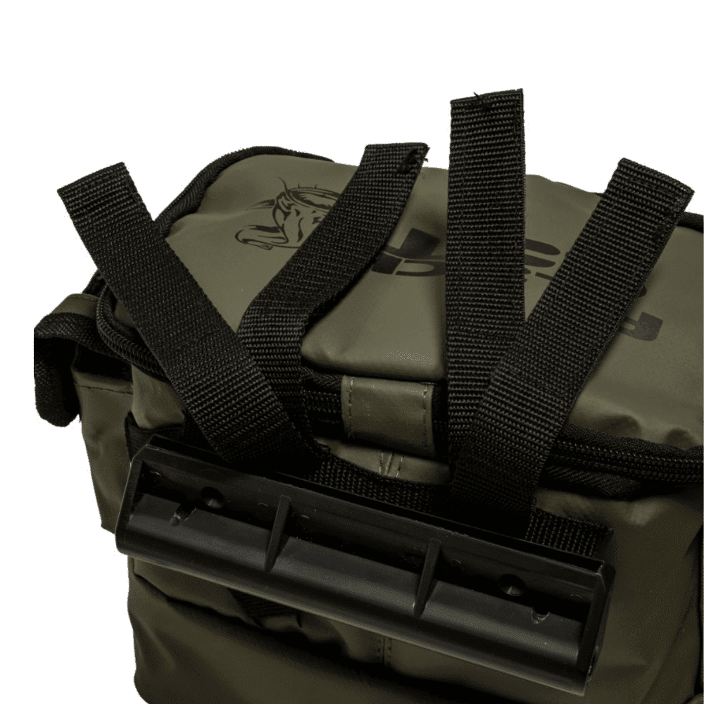 Black Cat Accessory Keeper Pro