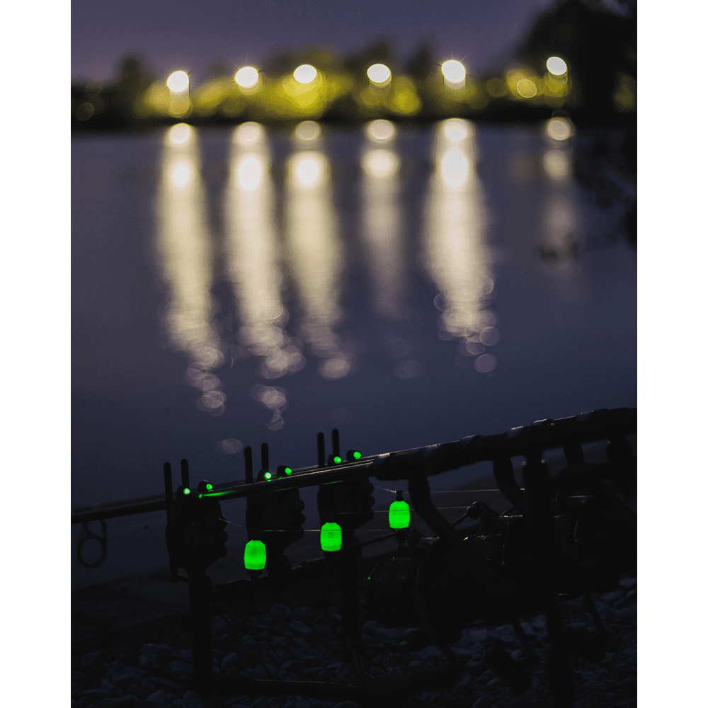 Beleuchtung, Wasser, Uferpromenade, Licht, Aufflackern