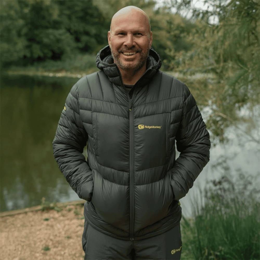 Bekleidung, Mantel, Jacke, Gesicht, Person