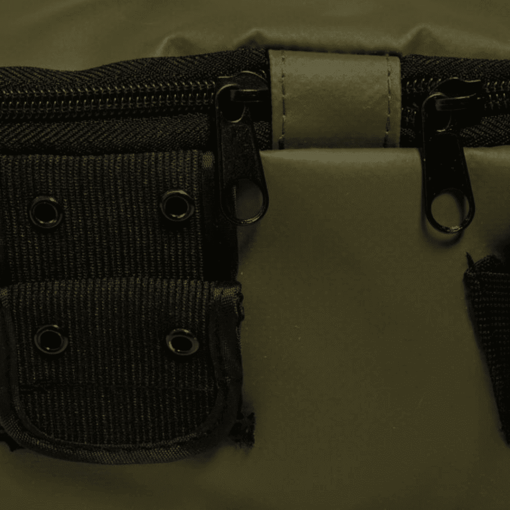 Black Cat Accessory Keeper Pro