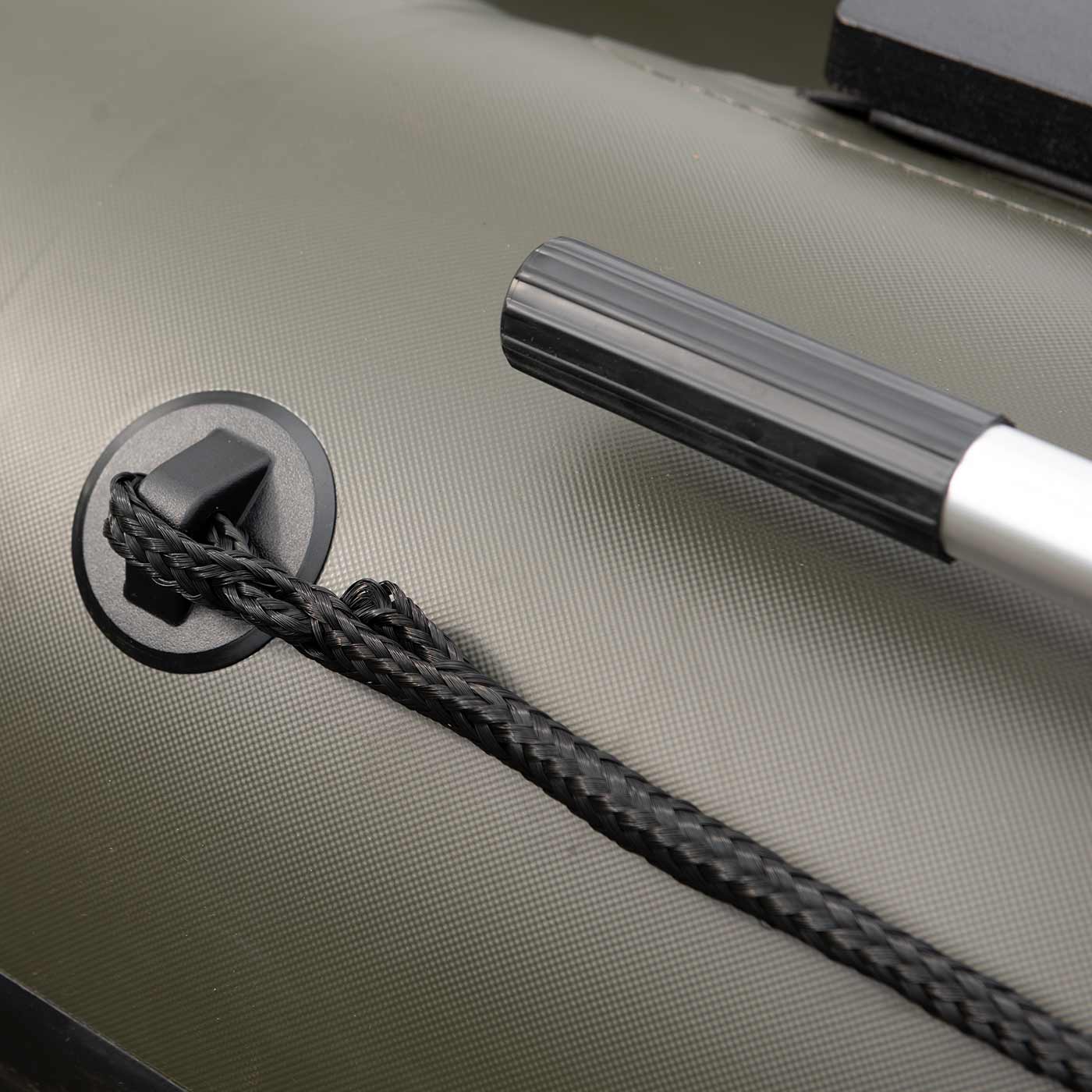 cib036_eos_250_boat_5_side Fox EOS 250 Boat Side