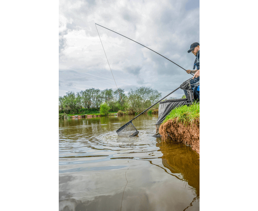 Preston Monster XS Lift Net 24" - 60 cm – Bild 8, Angeln, Angler, Angelzubehör, Schutzweste, Karpfenangeln