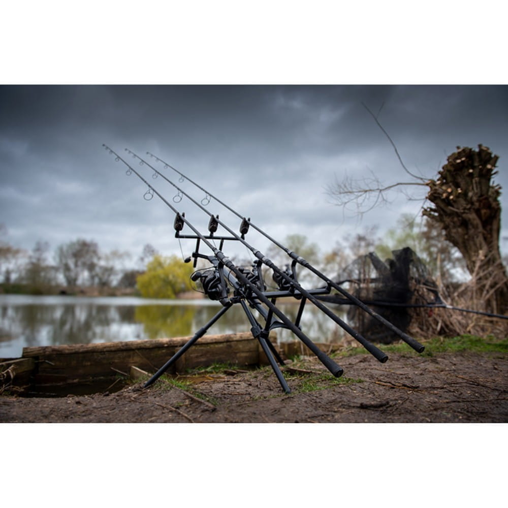 https://nordfishing77.imgbo.lt/media/3a/9a/98/1690923243/fox-eos-2-3-rod-tripod-crp049-30.jpg