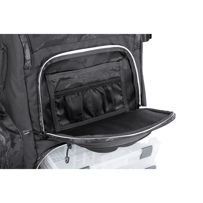 NLU088_voyager_camo_rucksack-4 Fox Rage Voyager® Camo Rucksack