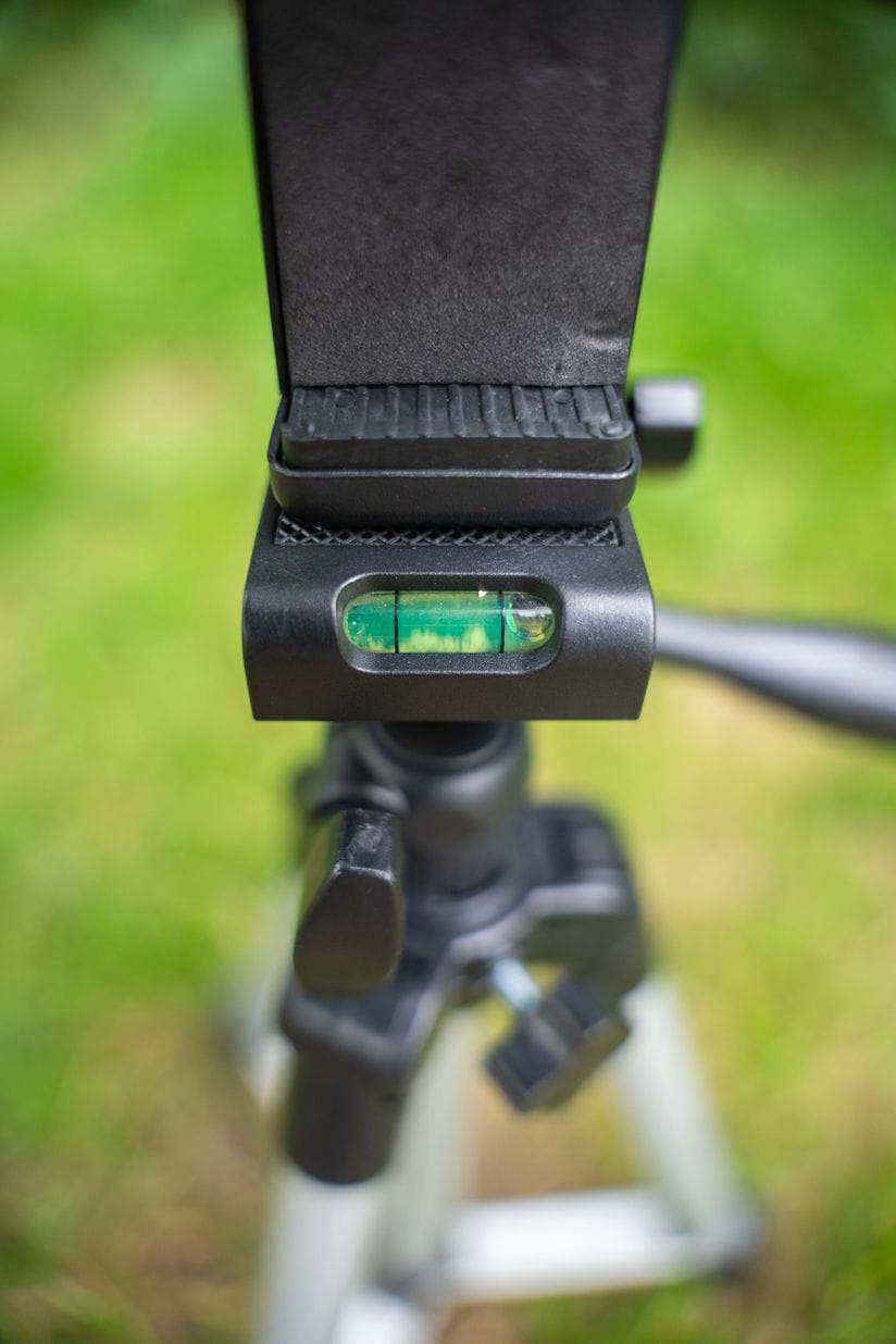 Korum Selfie Tripod – Bild 9, Level, Grün, Niveau, Stativ, Kameraaufnahme