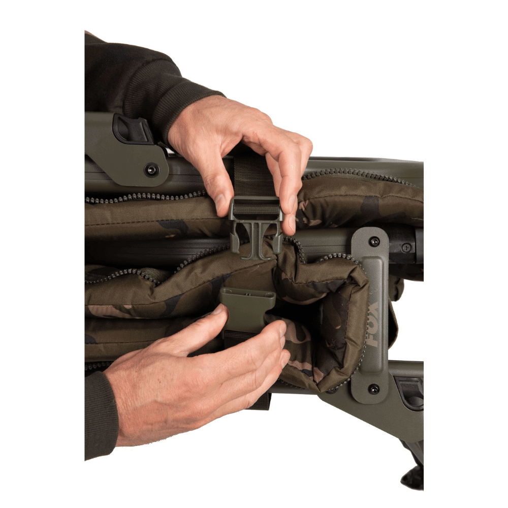 Handschuh, Feuerwaffe, Finger, Handfeuerwaffe, Kissen