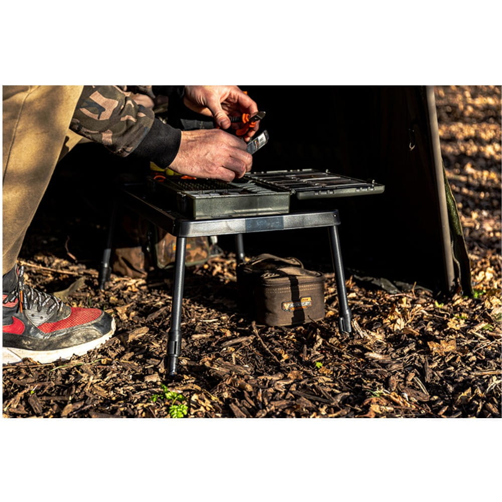 Fox-Bivvy-Table-CAC805-15 Fox Bivvy Stolek 47 x 28 cm Výška: 24-33 cm