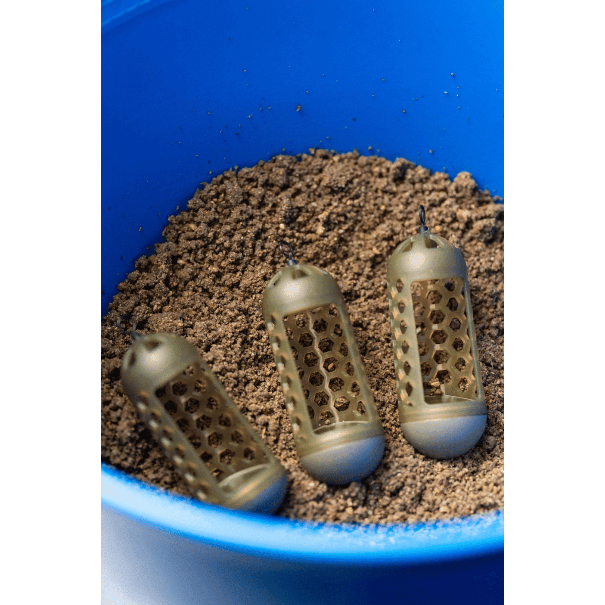 Katzenstreu, Körner, Pellets, Grindstorbe, Luftlöcher