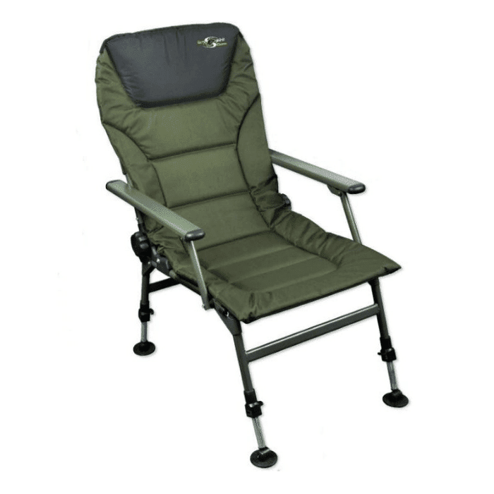 Carp Spirit Classic Padded Level Chair with Arms