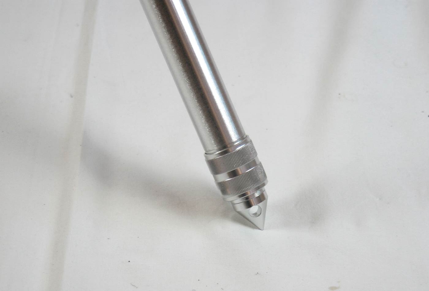 nick__bianco_leg Nick Bianco Bein