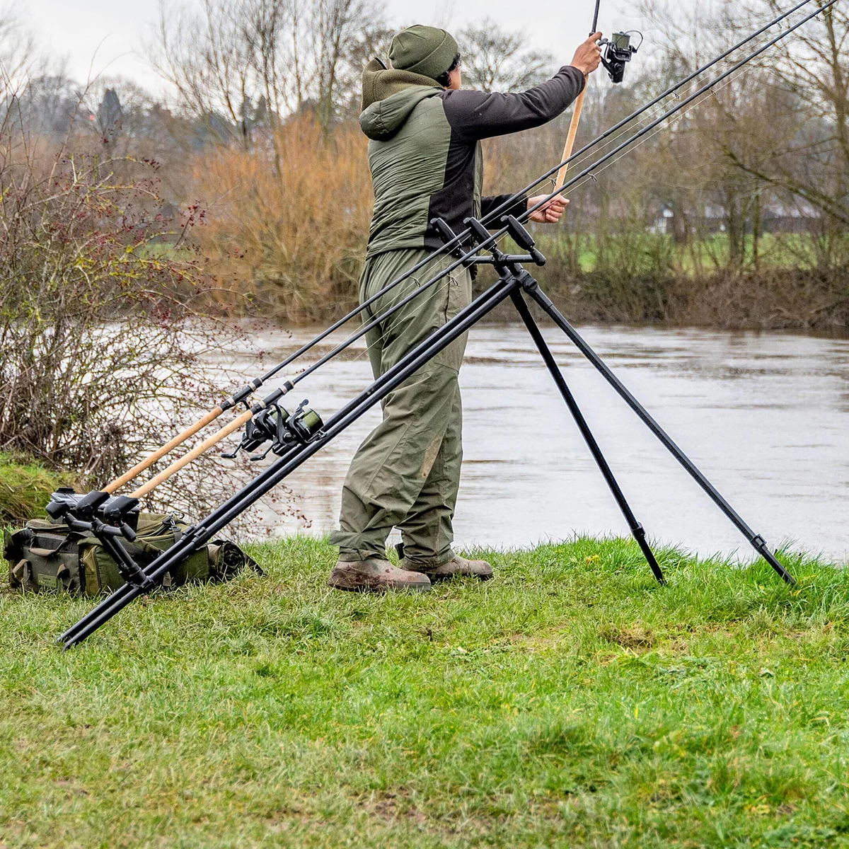 Korum Delux River Tripod 3 Rod Wide