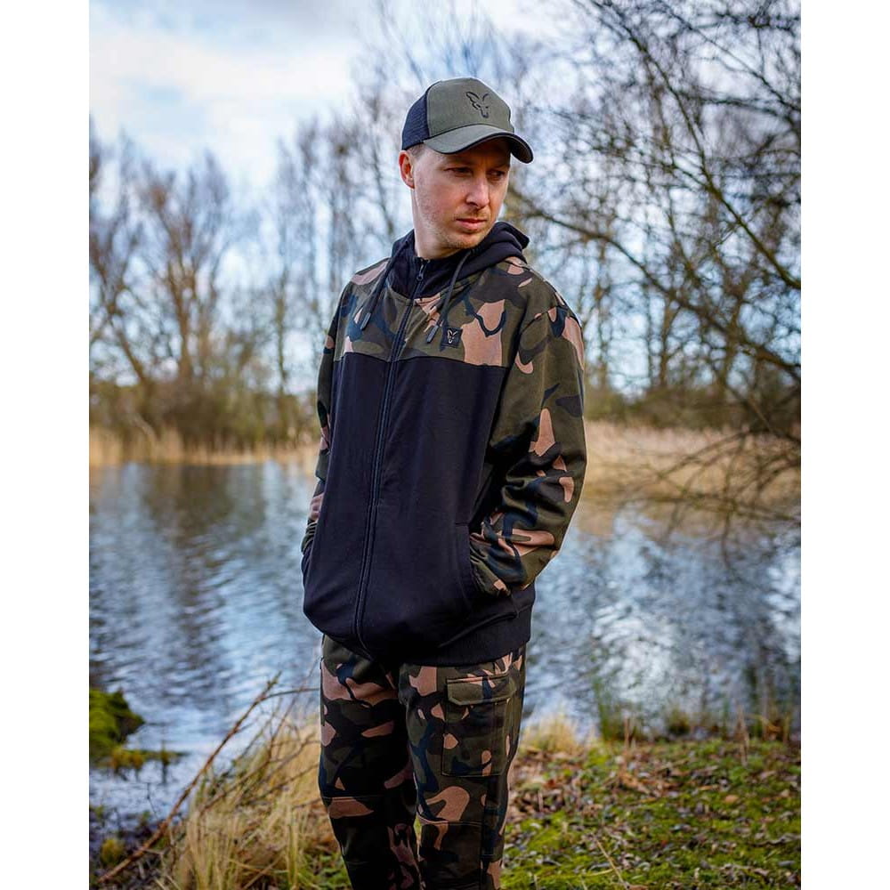Fox LW Black/Camo Split Zip Hoody Medium Fox LW Black/Camo Split Zip Hoody Medium