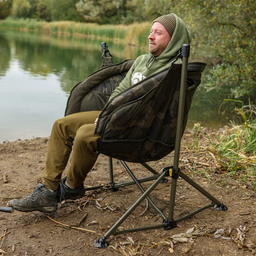 Solar Worldwide Swing Chair, Anglerstuhl, Campingstuhl, Feldstuhl, Kleidung: Hoodie, Camouflage-Struktur