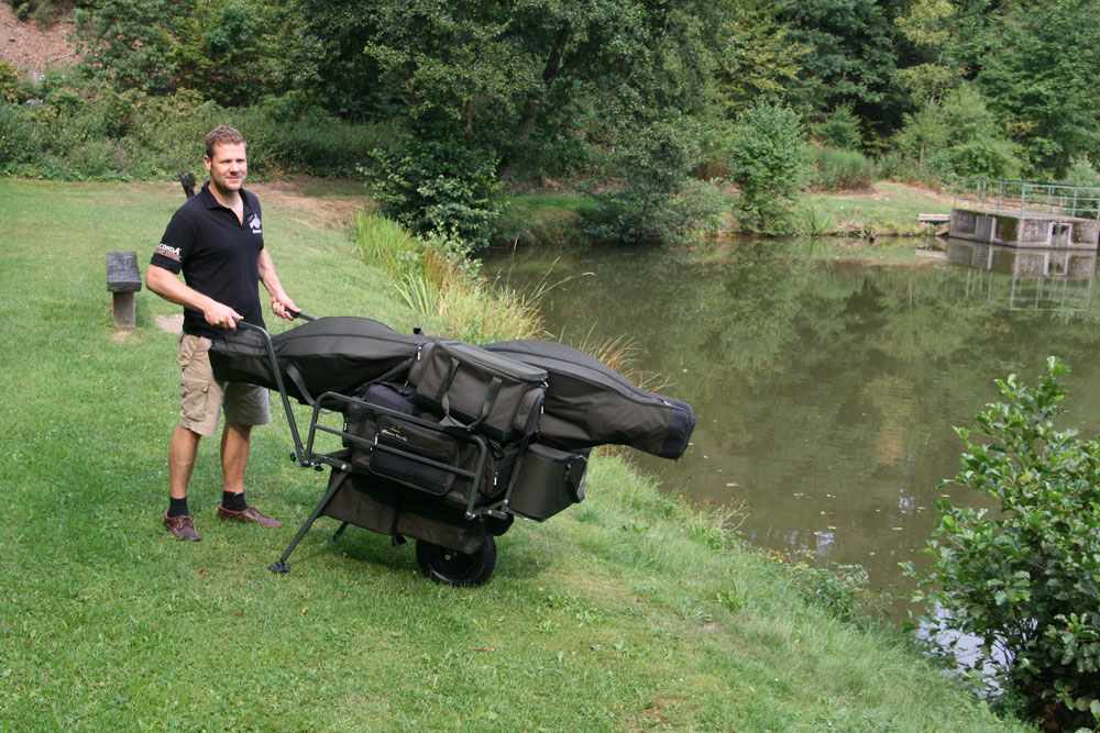 Anaconda Truck II Action