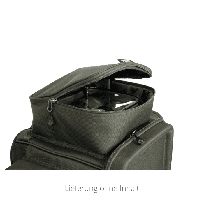 18850-300_is_low_level_rucksack-4 Daiwa IS Low Level Rucksack