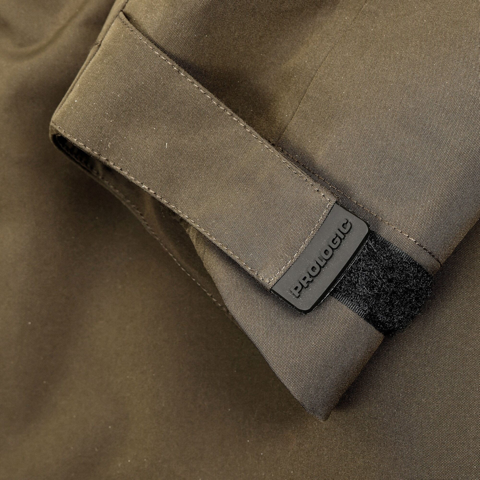Prologic Signature Waterproof Jacket XL – Bild 7, jacke, oberbekleidung, verstellbarer gurt, klettverschluss, braun