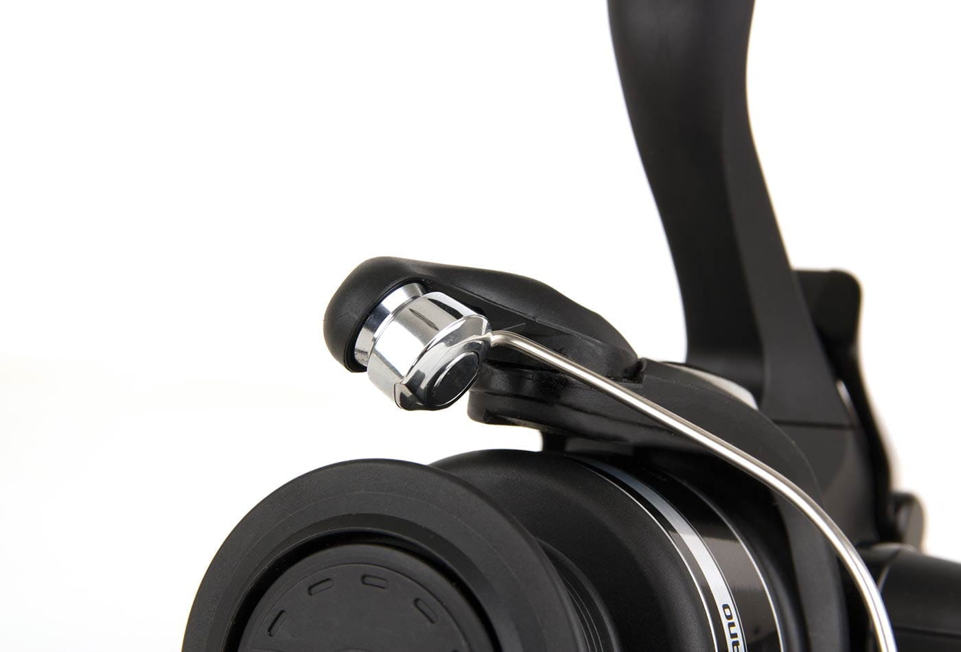 shimano_baitrunner_st-2500-fb_detail-front Shimano Baitrunner ST 2500 FB Detail vorne 1