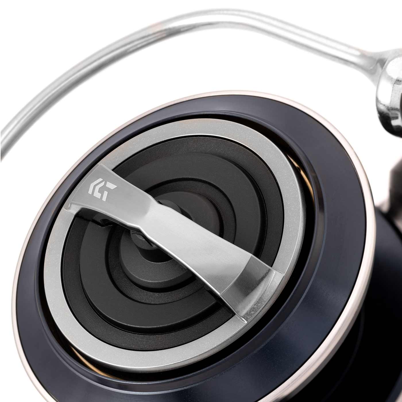 10315-080_certate_sw_g_8000-h_detail_4ey06S2rqjmYxD Daiwa 21 Certate SW (G) 8000-P Detail 4