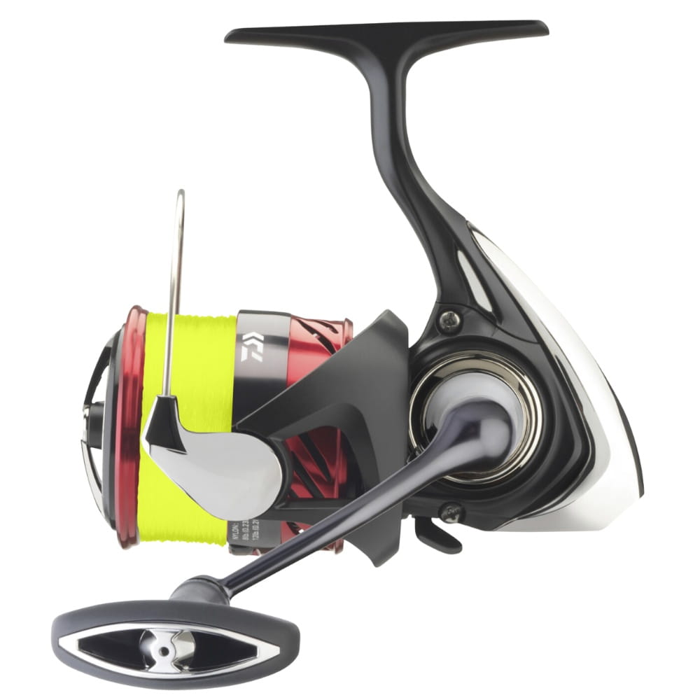 Daiwa 23 Ninja LT 3000-C + J-Braid X4 0,19 mm 10,2kg 130m Gelb Rolle