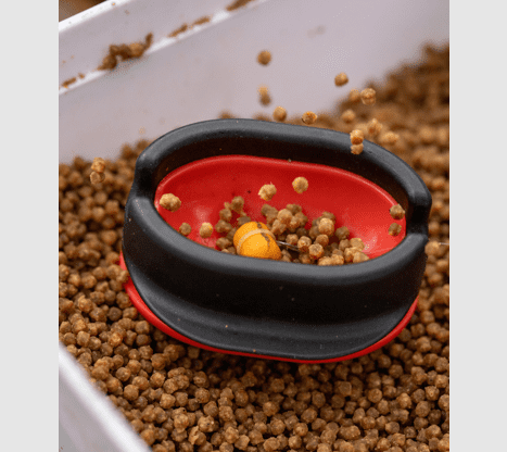 Katzenfutter, Trockenfutter, Napf, Katzentrockenfutter, Futterautomat