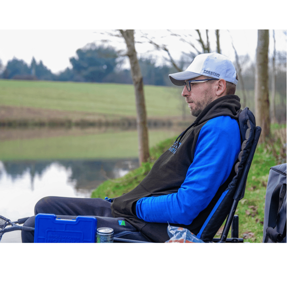 Person, Sitzend, Hut, Baseball-Kappe, Mann