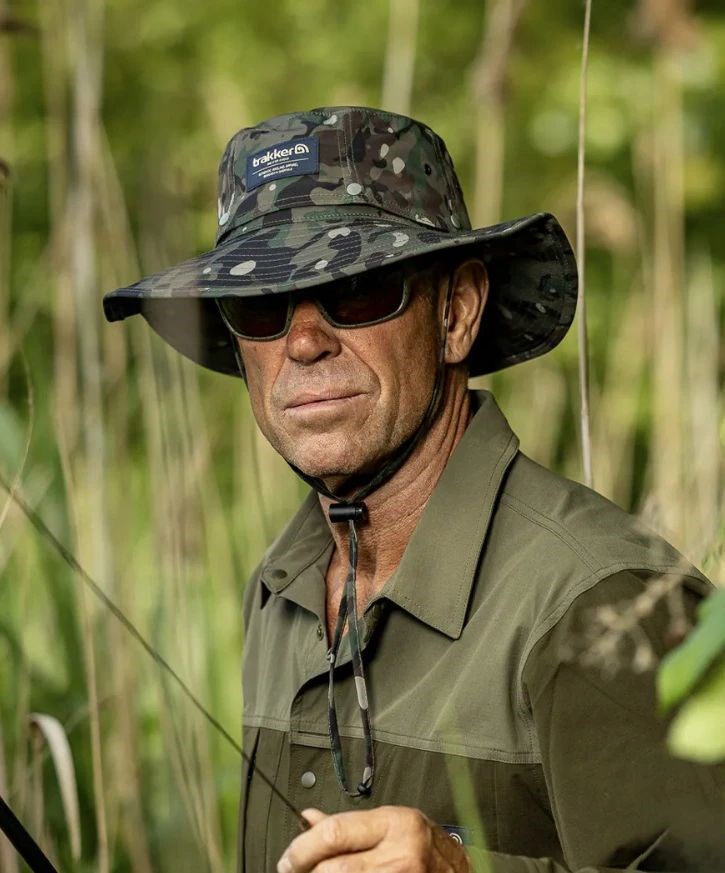 Kappe im Tarnmuster, Bucket Hat, Outdoor-Hut, Tarnmuster, Verstellbarer Kinnriemen