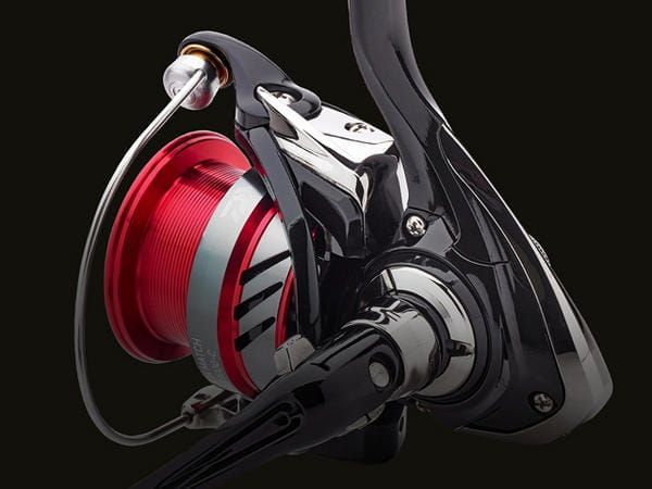 DAIWA Ninja LT Spinning Fishing Reel 10219 100 00