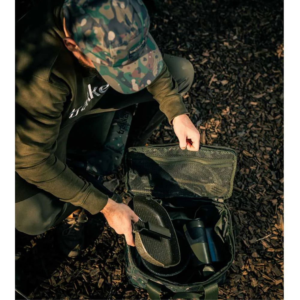 Trakker NXC Camo Cook-R Bag Trakker NXC Camo Cook-R Bag