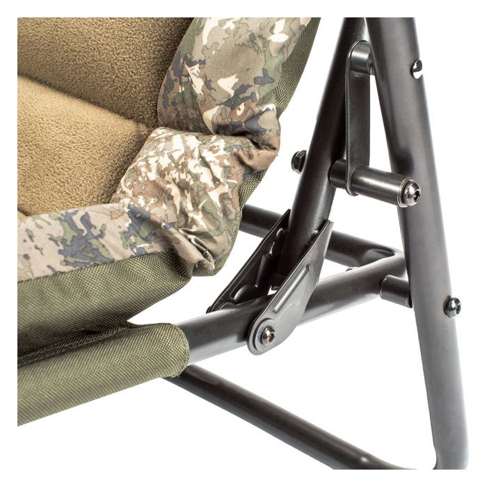 Sessel, Klappstuhl, Holzrahmen, Camouflage Muster, Gurtband?