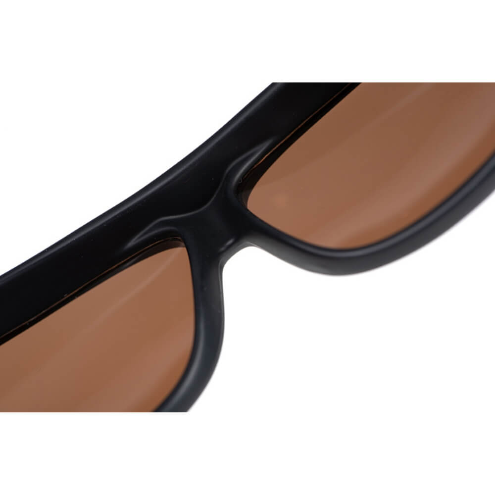 Sonnenbrille, Rahmen aus Kunststoff, braune Gläser, dunkle Brille, Brillengestell