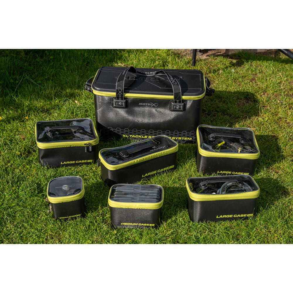 Fox Matrix EVA Medium Case 200 Fox Matrix EVA Medium Case 200