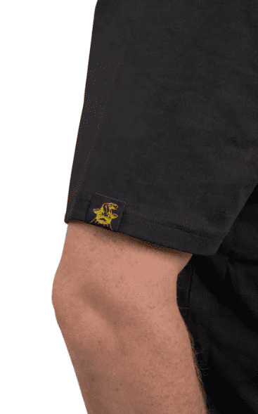 Bekleidung, Kurze Hosen, Körperteil, Knie, Person