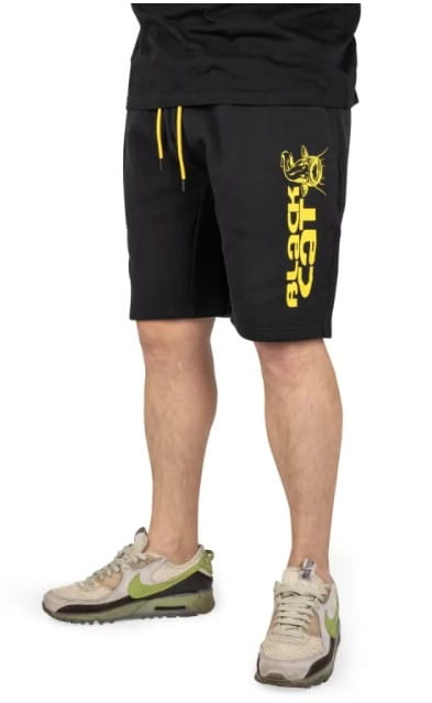 Bekleidung, Kurze Hosen, Schuhe, Schuh, Person