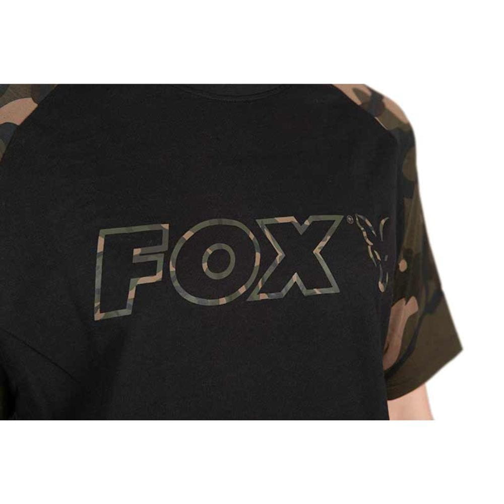 Fox Koszulka z nadrukiem Outline Czarna/Maskująca Mała Fox Koszulka z nadrukiem Outline Czarna/Maskująca Mała