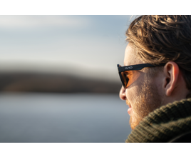 Sonnenbrille, Seitliche Ansicht, Bart, Brillenfassung, Draußen
