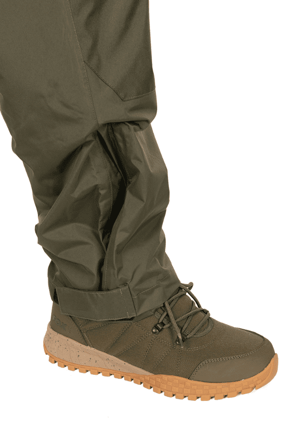 Fox Collection V2 Winter Suit XL – Bild 7, Wanderstiefel, Olivgrün, Schnürverschluss, Profilsohle, Bein-Gamasche